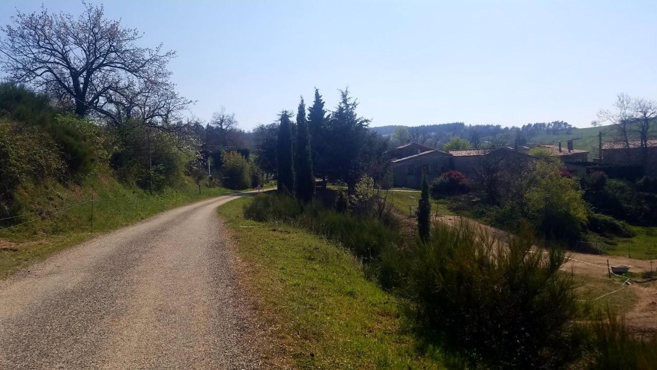 Gites "Le Bret" Saint-Sylvestre  Exteriör bild